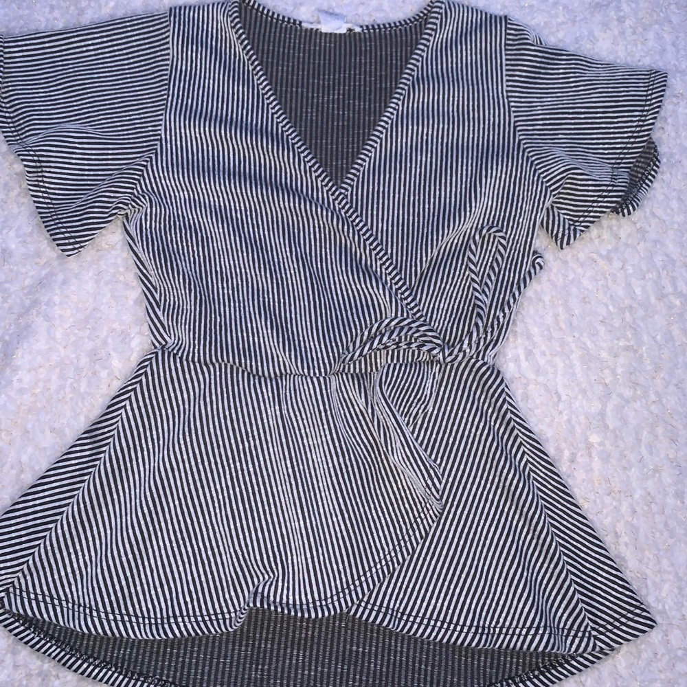 small black and white stripped shirt